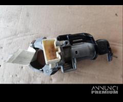 Blocchetto accen TOYOTA VERSO-S 1329cc benz 2012