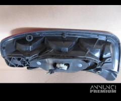 Fanale posteriore sinistro LANCIA YPSILON del 2004 - 12