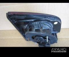 Fanale posteriore dx interno VW GOLF 6 del 2009 - 4