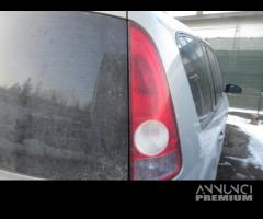 Fanale posteriore destro RENAULT ESPACE 2003