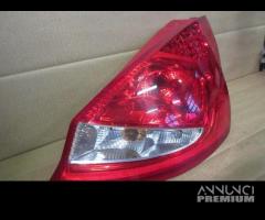 Fanale posteriore destro FORD FIESTA del 2012