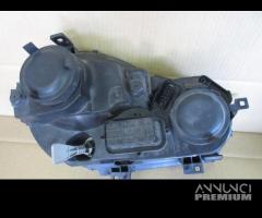 Proiettore sinistro VOLKSWAGEN POLO 4 9N del 2002 - 6