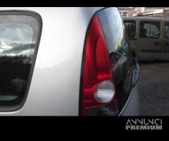 Fanale posteriore sinistro RENAULT ESPACE 2004 - 3