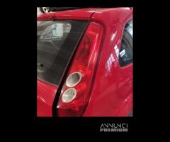 Fanale posteriore destro FORD FIESTA del 2007