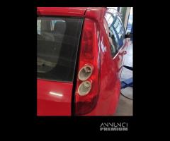 Fanale posteriore destro FORD FIESTA del 2007