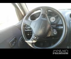 Volante DAIHATSU TERIOS del 2005 - 1