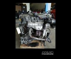 Motore NISSAN ALMERA 2184cc diesel del 2002 - 3