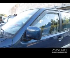 Porta anteriore sx NISSAN TERRANO II del 2000