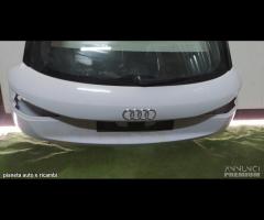 cofano paraurti posteriore audi Q3 2016