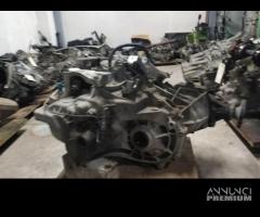 Cambio NISSAN QASHQAI 4X4 1995cc DCI del 2008 - 4