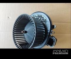 Motorino riscaldamento BMW 118 del 2011 - 4