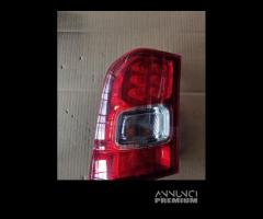 Fanale posteriore sinistro SUZUKI IGNIS del 2018