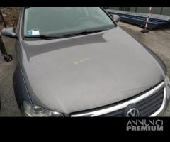 Cofano VOLKSWAGEN PASSAT del 2006