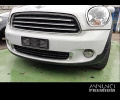 Paraurti anteriore MINI COOPER D del 2011 - 6