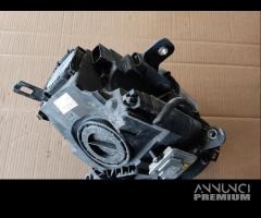 Proiettore sinistro MINI COOPER D del 2011 - 10