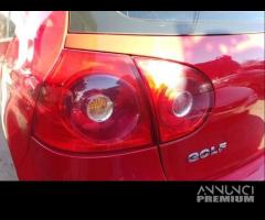 Fanale posteriore sinistro VOLKSWAGEN GOLF 5 2004