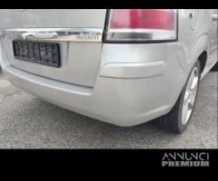 Paraurti posteriore OPEL ZAFIRA del 2007 - 5