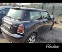 Ricambi MINI COOPER 1598cc benzina del 2007