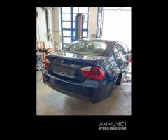 Ricambi BMW 320D 1995cc E90 del 2008 - 4