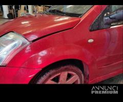 Parafango sinistro CITROEN C2 del 2003