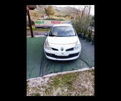 RENAUL CLIO