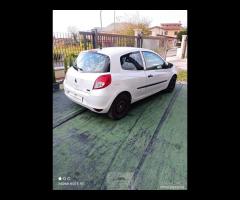 RENAUL CLIO