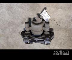 Pinza freno anteriore dx R CLIO 1461cc TDI '15