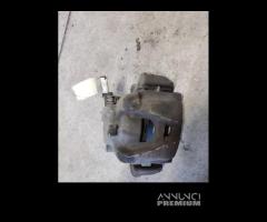 Pinza freno anteriore dx AUDI A4 1968cc TDI 2012