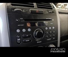 Autoradio SUZUKI GRAND VITARA del 2006 - 1