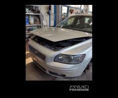 Ricambi VOLVO V50 1997cc diesel del 2006