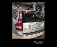 Ricambi VOLVO V50 1997cc diesel del 2006