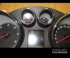 Quadro strumenti OPEL ASTRA J 1.7 CDTI del 2012 - 3