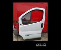 Porta anteriore sx nuda RENAULT TRAFIC del 2003