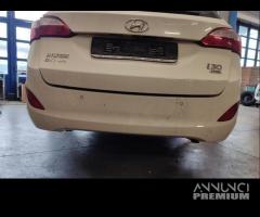 Paraurti posteriore HYUNDAI I30 del 2013 - 1