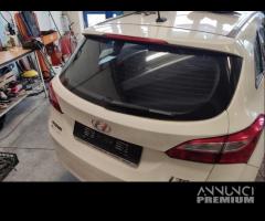 Portellone nudo HYUNDAI I30 del 2013 - 6