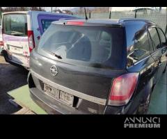 Portellone nudo OPEL ASTRA H del 2005