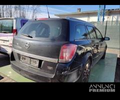 Ricambi OPEL ASTRA H 1700cc DTI del 2005