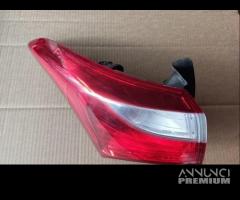 Fanale posteriore sinistro HYUNDAI I30 del 2013