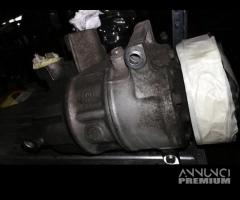 Compressore clima SKODA YETI 1968cc TDI del 2010 - 3