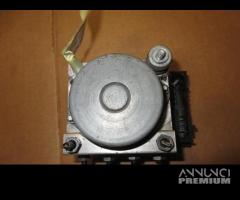 Gruppo abs NISSAN NOTE 1461cc diesel del 2007 - 2