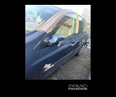 Porta anteriore sx nuda RENAULT CLIO del 2007