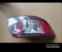 Fanale posteriore sinistro MAZDA 3 del 2009