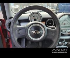 Volante MINI COOPER del 2007 - 1