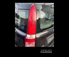 Fanale posteriore sinistro FIAT PANDA del 2009