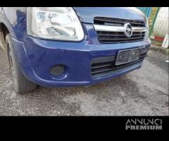 Paraurti anteriore OPEL AGILA del 2004