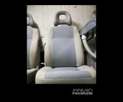 Sedile anteriore dx FIAT SEICENTO del 2005