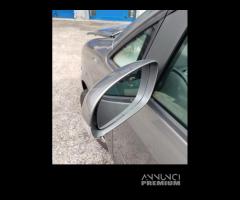 Specchio sinistro VOLKSWAGEN TOURAN del 2007