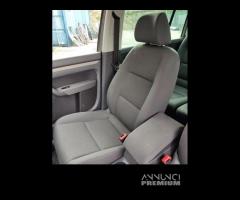 Sedile anteriore dx VOLKSWAGEN TOURAN del 2007