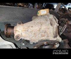 Diff post MITSUBISHI PAJERO V60 3200cc DI-D 2003 - 1