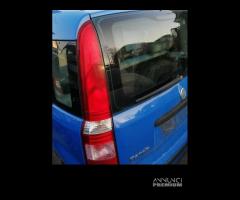 Fanale posteriore destro FIAT PANDA del 2005 - 1